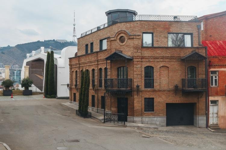 ავლაბარი ორხევის 10